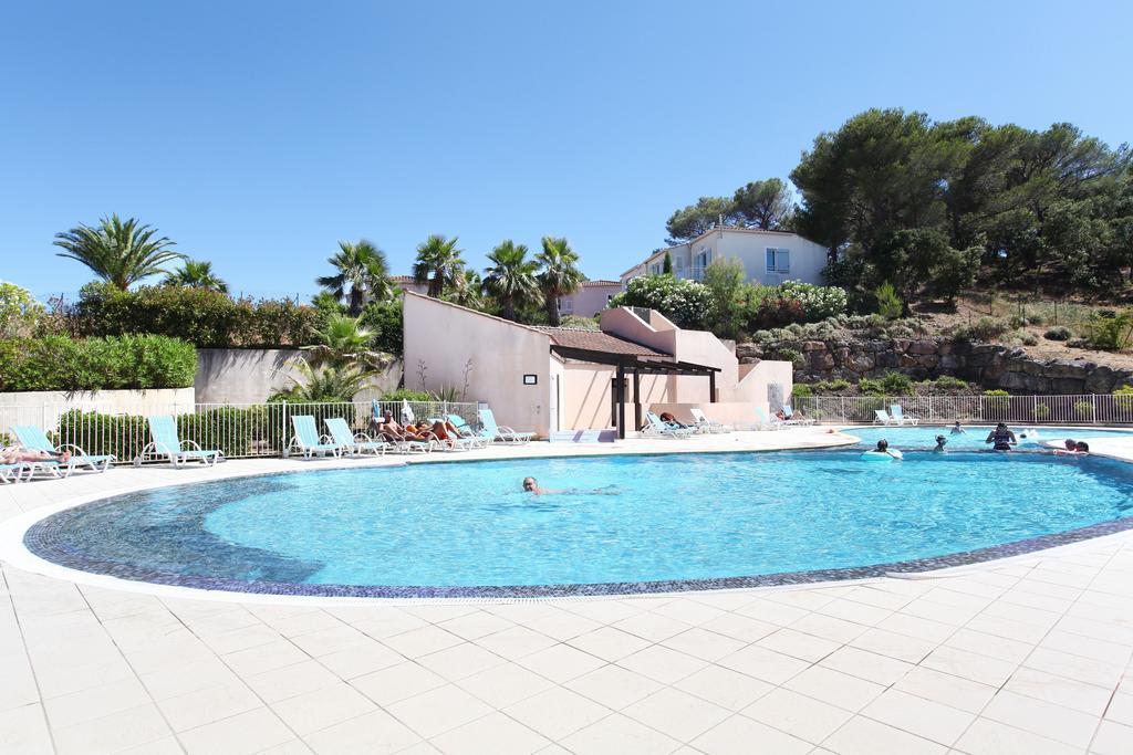 Residence Odalys Domaine Des Eucalyptus Saint Aygulf Bagian luar foto